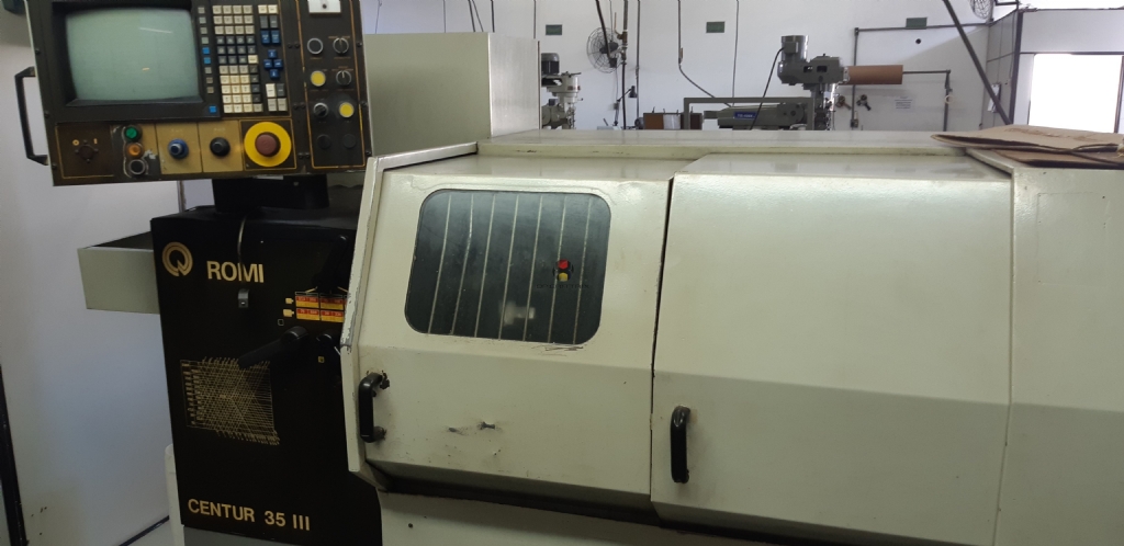 Torno Romi CNC